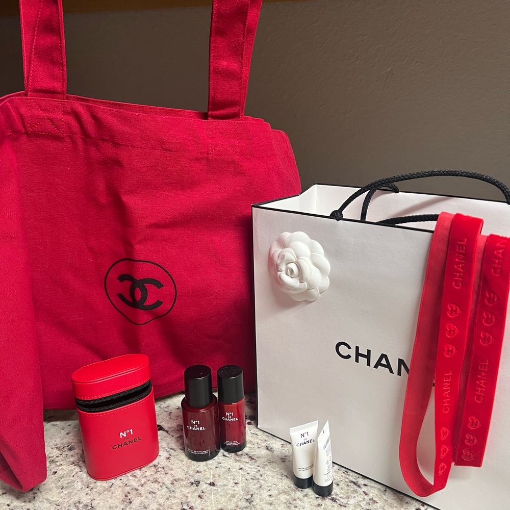 Chanel N1 Serum Duo